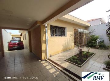 Casa · 250m² · 3 Quartos · 4 Vagas · Casa térrea no Bairro Jordanópolis.