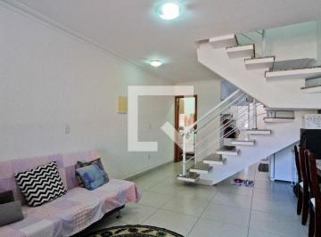Esta encantadora casa de 2 quartos oferece todo o conforto que você precisa. Con · Casa à Venda - Parque São Domingos, 2 Quartos, 77 m2