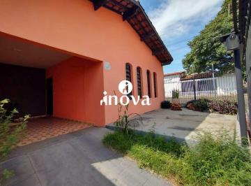 Casa · 164m² · 3 Quartos · 4 Vagas · Casa á venda, bairro Mercês