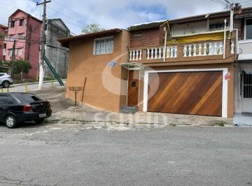 Photo 1 · Sobrado a venda de 220,00m² útil, com 3 quartos, no Campo Grande.