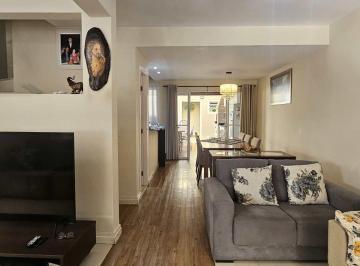 Casa · 113m² · 3 Quartos · 2 Vagas · Casa de Condomínio para venda na Vila Oliveira | Mogi das Cruze