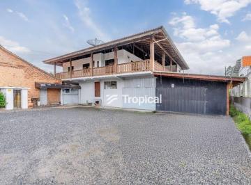 f4fd345a5cc4f199fc0b6c36028f18f7a2dae4e4 · Casa com 5 dormitórios para alugar, 240 m² por R$ 4.000/mês - Fortaleza Alta - Blumenau/SC