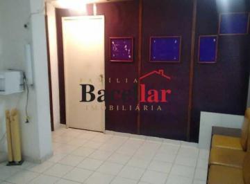 Comercial · 107m² · Salas Espaçosas em 107 m². Porteiro 24h. Tijuca