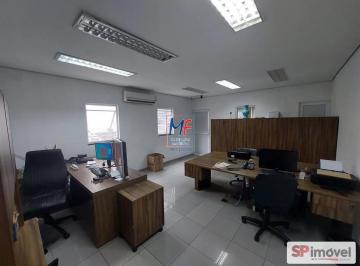 Comercial · 190m² · Excelente prédio comercia , 2 pavimentos ,190 m² a.u., 2 salas, 6 banheiros, galpão, recepção, depós