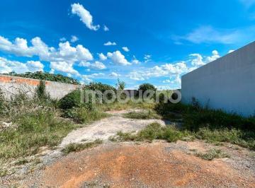 owaidl82n2i2mmi3owq1zta1_md · Terreno Vila Verde com 450m². R$160.000,00