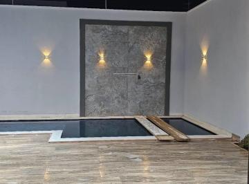 Casa · 184m² · 3 Quartos · 3 Vagas · Casa com 3 quartos à venda no Bairro Grand Ville - Uberlândia/MG