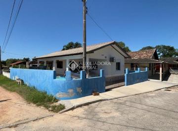 689264_ilr45A6K8_68926467bc9be549e6e.jpg · Casa com Terreno Amplo em Frente à Lagoa - Pôr do Sol Incrível e Rancho para Barco!