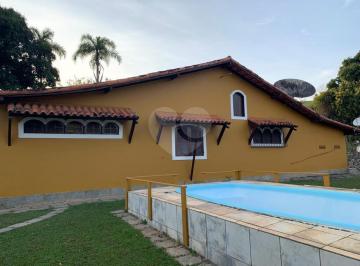 Sem Categoria · Sítio com 3 quartos à venda em Flexeira - RJ