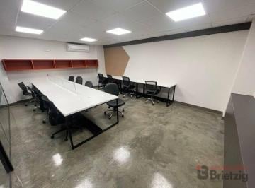 6546b569c8d85a3c977ee04c467f4111d91aaeb8 · Sala para alugar, 37 m² por R$ 3.00 + taxas/mês - Bom Retiro - Joinville/SC