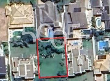 Foto 01 · Terreno à venda no Condomínio Santa Mônica de 798m² de área total, excelente localização