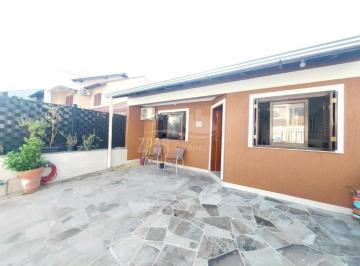 Foto 01 · Excelente Casa em Condomínio de Alto Padrão na Hípica, Porto Alegre-RS: 3 Quartos, 1 Suíte, 2 Salas,