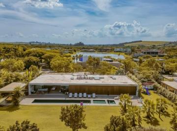 Foto 01 · Casa de Campo com 5 Quartos e 12 banheiros à Venda, 2.000 m² por R$ 19.500.000 Cód. ch2071