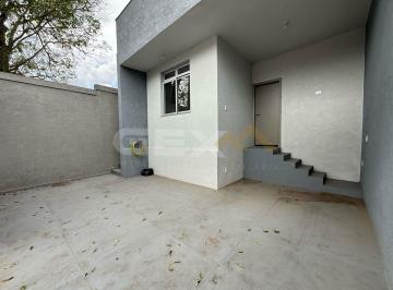 Casa · 110m² · 3 Quartos · 2 Vagas · Casa à venda no bairro Belvedere, 3 quartos sendo 1 suíte.