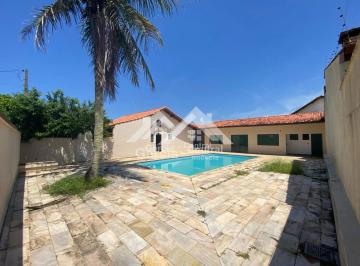 Casa · 234m² · 3 Quartos · 3 Vagas · Casa com piscina em Peruíbe