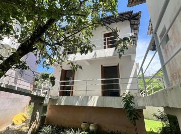 Casa · 128m² · 2 Quartos · 3 Vagas · Casa em Condomínio Exclusivo – Potencial de Valorização e Localização Privilegia