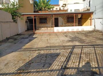 Terreno de 2 quartos, Taguatinga · LOTE COM CASA DE FUNDOS TAGUATINGA QSD 20