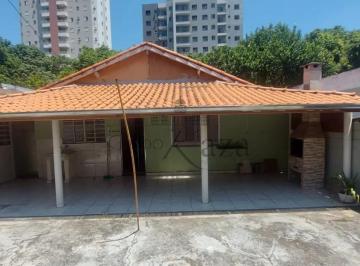 Casa · 300m² · 2 Quartos · 3 Vagas · Casa térrea com Edícula - Parque Industrial - 2 Dormitórios - 122m².