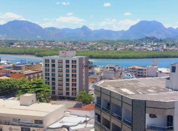 Apartamento · 105m² · 3 Quartos · 2 Vagas · Apartamento Centro de Guarapari- 3 quartos sendo 1 suíte. 
