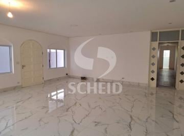 Casa · 360m² · 4 Quartos · 4 Vagas · Casa Para Alugar de 360,00m² útil, com 4 quartos uma suíte 4 vagas, na Vila Mascote.