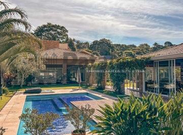 Casa · 550m² · 4 Quartos · 6 Vagas · Endereço do Condomínio: Estrada Pedreira Eldorado, 2.153 - Jd Ipês, Cotia, SP