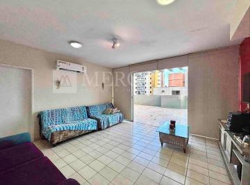 c5577eae8c7ae8b417c5e924079fcb35f7c2d323 · Cobertura no Guarujá, Enseada, 2 Quartos, Sendo 1 Suíte e Varanda Gourmet - Mercuri Imóveis - Imobil