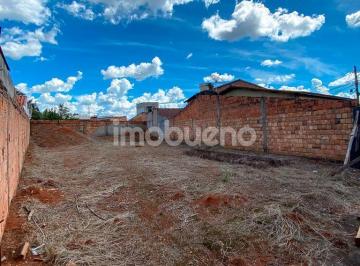 funycnm2n2jmmtg2yjuymdk3_md · Terreno Jardim Califórnia com 420m². R$ 200.000,00