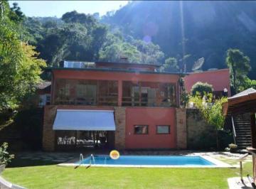 Casa · 525m² · 4 Quartos · 5 Vagas · Casa à venda no bairro Corrêas - Petrópolis/RJ