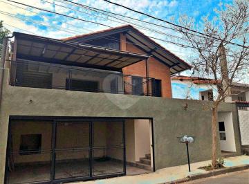 Área de Serviço · Casa com 3 quartos à venda em Centro - SP