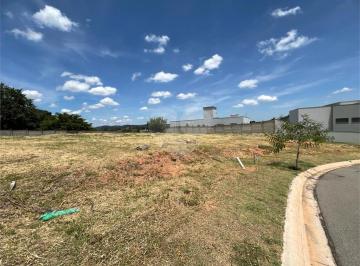 Área de Serviço · Terreno à venda em Santa Cândida - SP