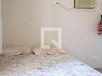 Sobre o imóvel: Cobertura Duplex, lado praia na região da Brunella-Enseada -Guar · Apartamento para Aluguel - Balneário Cidade Atlântican, 3 Quartos, 190 m2 - Guarujá