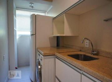 Sobre o imóvel:
Valores:
- Aluguel: R$ 3375
- Condomínio: R$ 300
- IPTU: R$ 25 · Apartamento para Aluguel - Floresta, 1 Quarto, 38 m2 - Porto Alegre