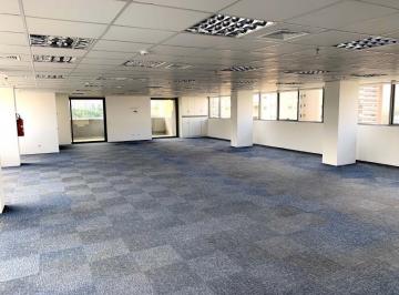 Comercial · 632m² · 18 Vagas · Sala Comercial para locação na Chácara Santo Antônio: 8 Banheiros, 18 Vagas, 632m²!