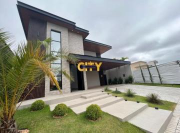 Casa · 3 Quartos · 4 Vagas · Vende-se Sobrado Condomínio Florais Itália