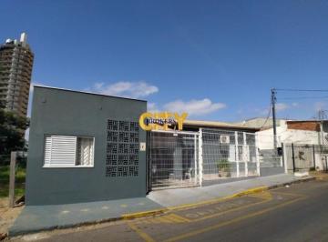 Casa · 4 Quartos · 2 Vagas · Vende-se Casa Comercial Goiabeiras (Prox. a Praça Popular)