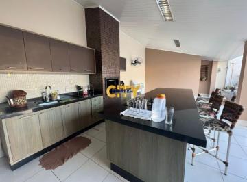 Casa · 3 Quartos · 2 Vagas · Vende-se Sobrado Condomínio Reserva do Parque