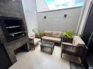 Casa · 2 Quartos · 2 Vagas · Vende-se Casa Condomínio Rubi -VG