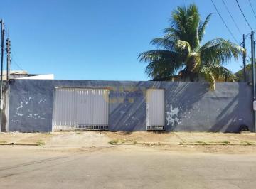 Casa · 2 Quartos · 2 Vagas · Vende-se Casa CPA 2 - Prox. Av. Brasil