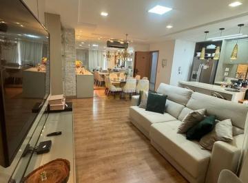 Apartamento · 2 Quartos · 2 Vagas · Vende-se Apartamento Condomínio Upper Parque das Aguas