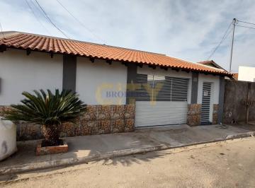 Casa · 3 Quartos · 3 Vagas · Vende-se Casa Residencial Flor do Ipê (Atrás da Univag)