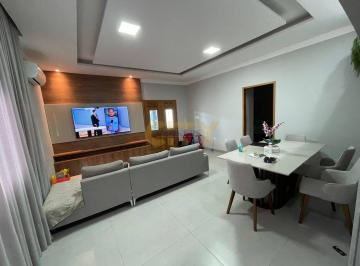 Casa · 3 Quartos · 3 Vagas · Vende-se Casa CPA 2 (Prox. a Av. Brasil)