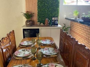 Casa · 174m² · 2 Quartos · 4 Vagas · Casa à venda com 3 quartos (1 suíte) e 4 vagas no Parque Nova Carioba em Americana