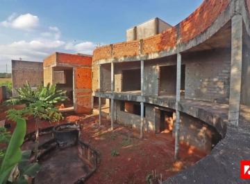 Casa · 585m² · 3 Quartos · Sobrado à Venda no Residencial Dona Margarida em Santa Bárbara d'Oeste com 3 Suítes e Vaga para 4 Ca