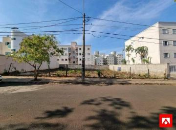 Terreno · 300m² · Terreno à Venda no Parque Universitário, Americana 