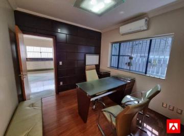 Comercial · 151m² · Consultório médico à venda no centro de Santa Bárbara d'Oeste