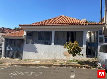 Casa · 343m² · 3 Quartos · 3 Vagas · Casa com 2 quartos e 3 vagas à venda no Centro de Santa Bárbara d'Oeste