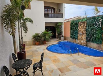 Casa · 500m² · 4 Quartos · 5 Vagas · Sobrado à Venda no Jardim São Francisco, Santa Bárbara d'Oeste com 4 quartos (1 suíte) e 5 vagas de 