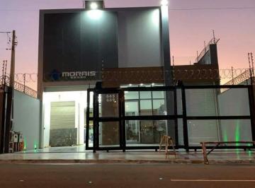 Comercial · 498m² · Barracão comercial com casa no piso superior à venda no Jardim Firenze em Santa Bárbara d'Oeste. 