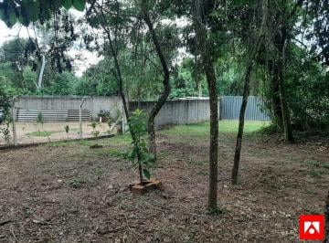 Rural · 1926m² · 2 Quartos · 15 Vagas · Chácara à venda no Estância em Ubár, Itirapina com 2 quartos e área de lazer completa