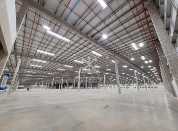 Comercial · 67242m² · 227 Vagas · Condomínio inteiro para locação - São Roque