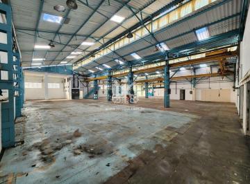 Comercial · 1668m² · 4 Vagas · Galpão á venda com RENDA - São Caetano do Sul